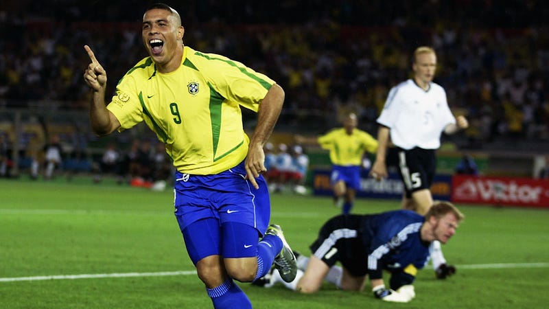 Ronaldo Nazario by Stadium Astro